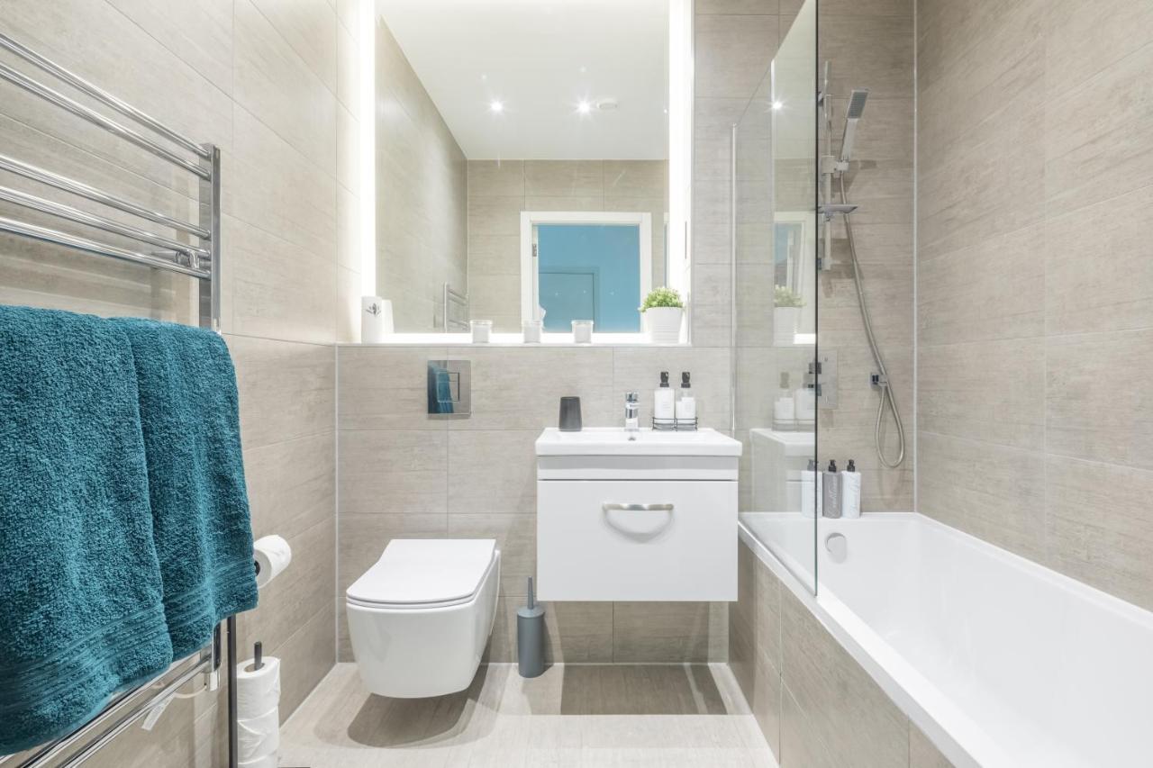 Elegant Apartment Milton Keynes Esterno foto